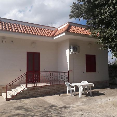 Casa Vacanza "Lo Vita" Appartamento "Alessia" Galatina Collemeto Bagian luar foto