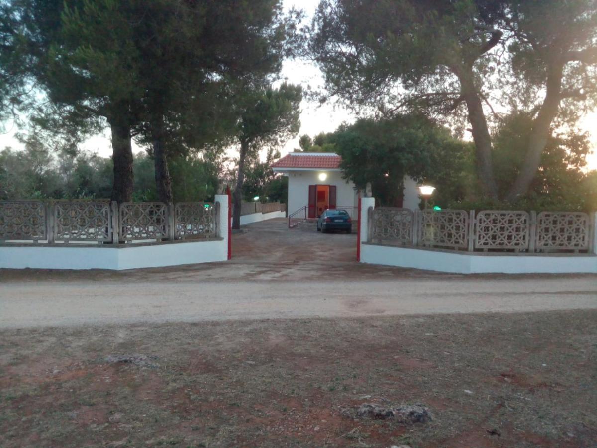 Casa Vacanza "Lo Vita" Appartamento "Alessia" Galatina Collemeto Bagian luar foto