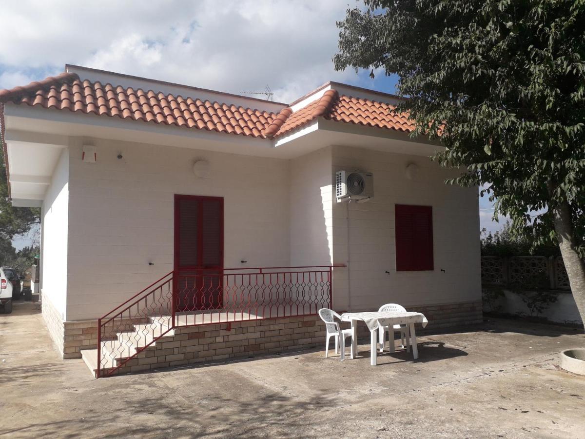 Casa Vacanza "Lo Vita" Appartamento "Alessia" Galatina Collemeto Bagian luar foto